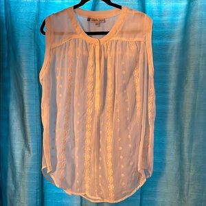 Jennifer Lopez White Sheer Sleeveless lightweight embroidered Blouse 2X